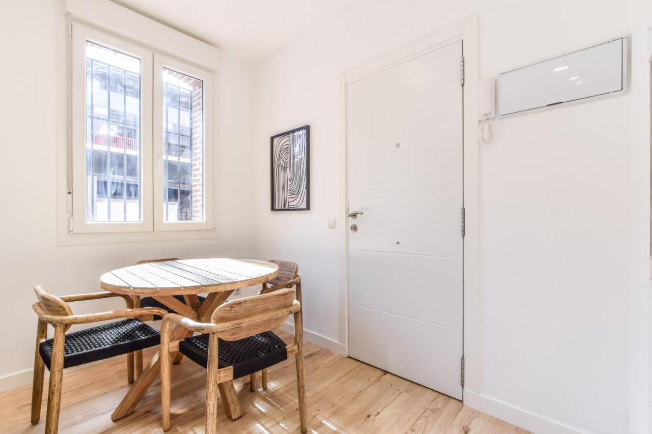 Apartamentos Reformados En Vallecas Мадрид Екстериор снимка