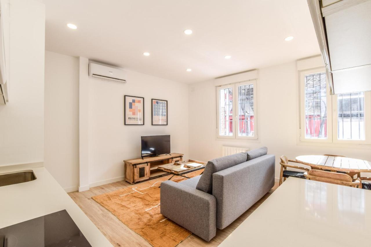 Apartamentos Reformados En Vallecas Мадрид Екстериор снимка