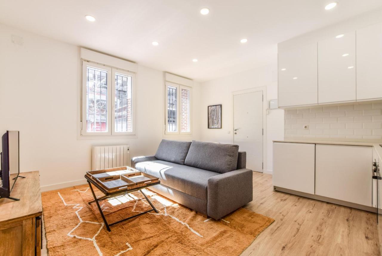 Apartamentos Reformados En Vallecas Мадрид Екстериор снимка